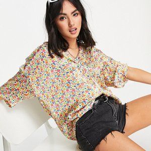 Lucy short sleeved satin shirt in ditsy floral print